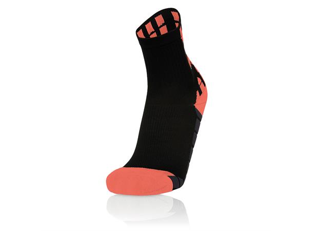 Interval Socks BLK/NCOR M Mellomhøy løpesokk - Unisex 